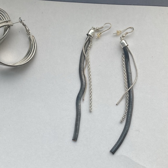 Silver Swirl Pattern Earrings - Picture 4 of 7